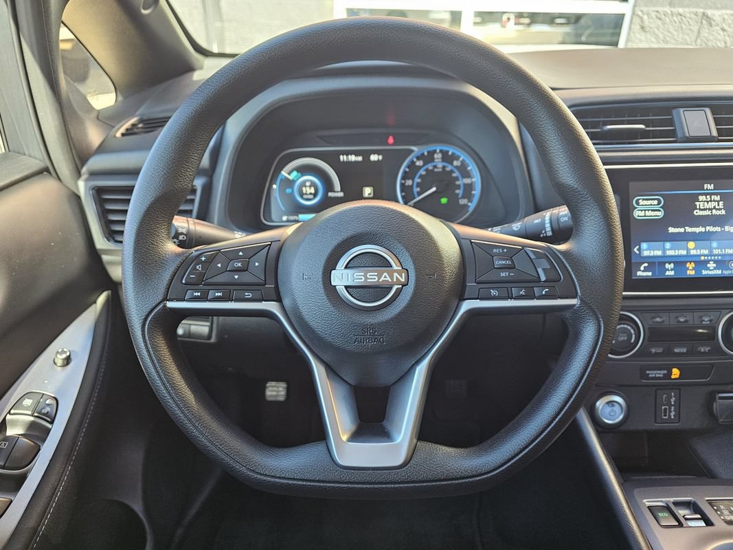 Used 2025 Nissan Leaf S FWD image 22