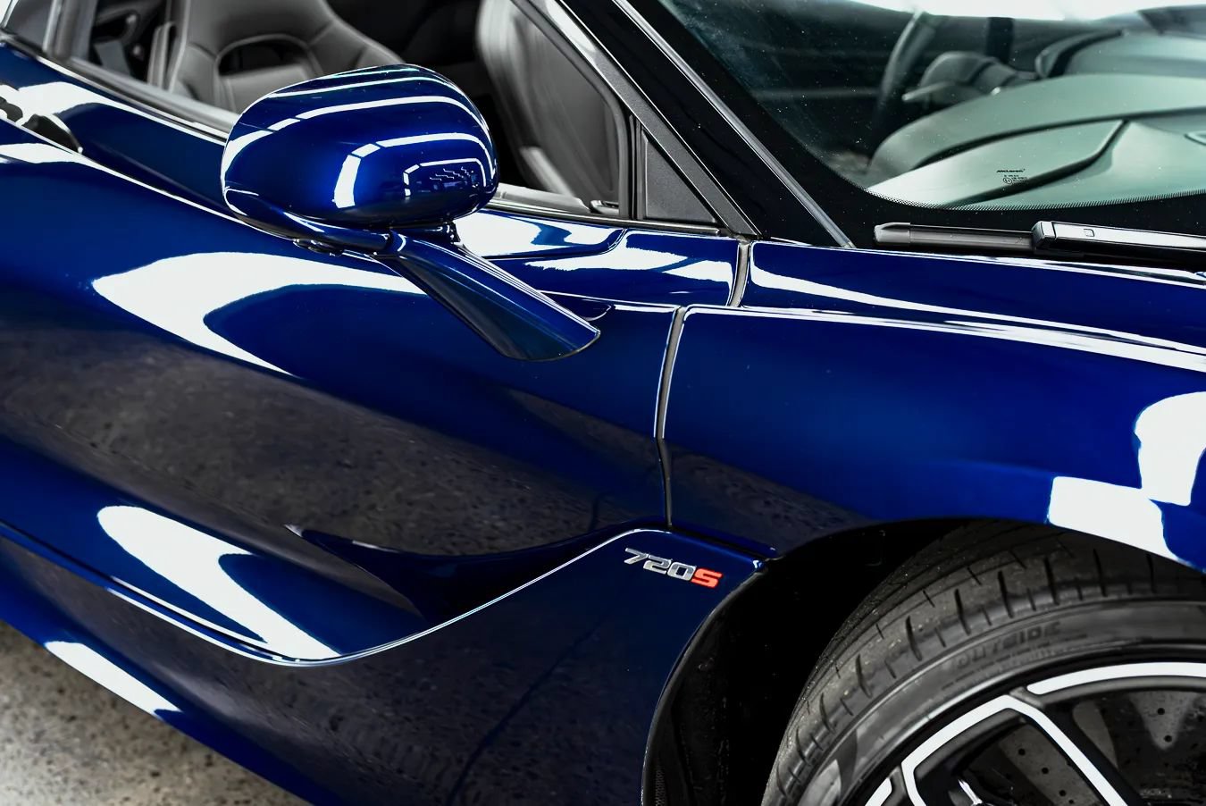 Used 2020 McLaren 720S Spider RWD image 56