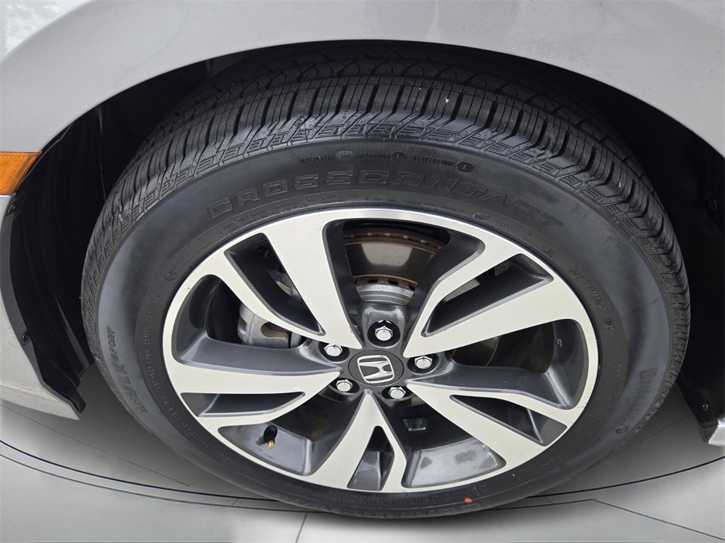 Certified 2023 Honda Odyssey Touring image 9