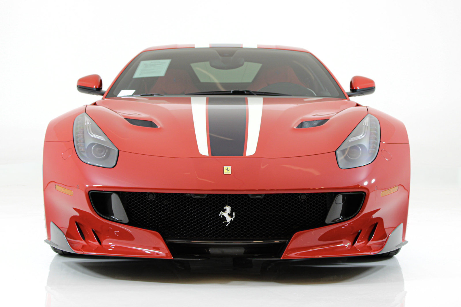 Used 2017 Ferrari F12tdf RWD image 11