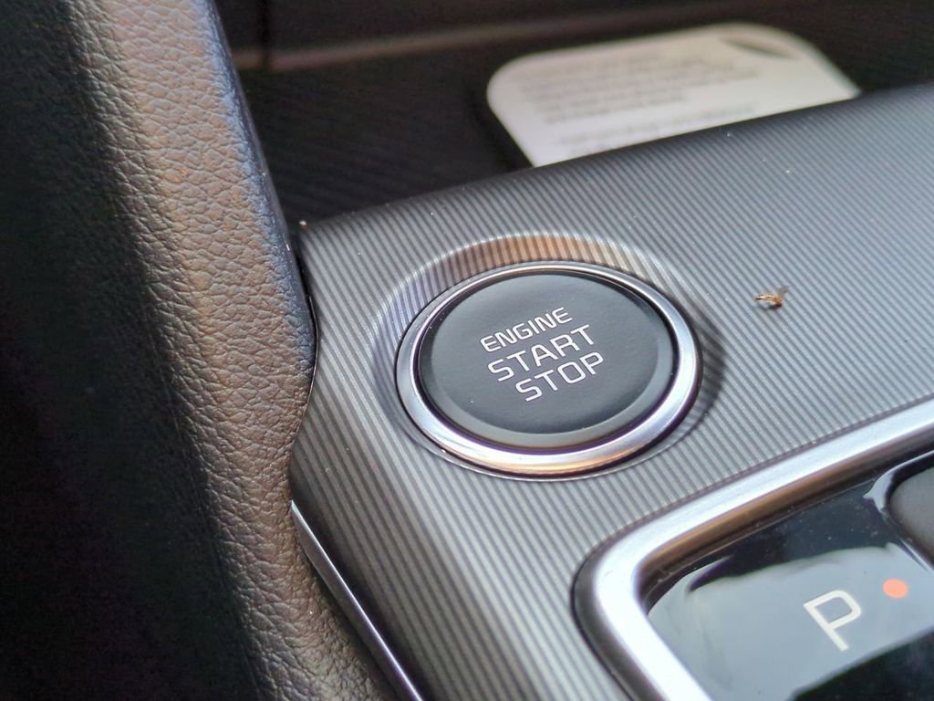 New 2026 Kia Sportage EX FWD image 17