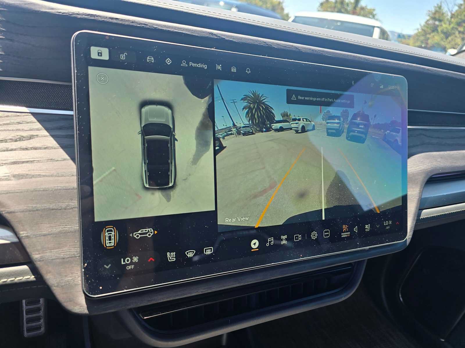 Used 2023 Rivian R1S Launch Edition AWD/4WD image 31