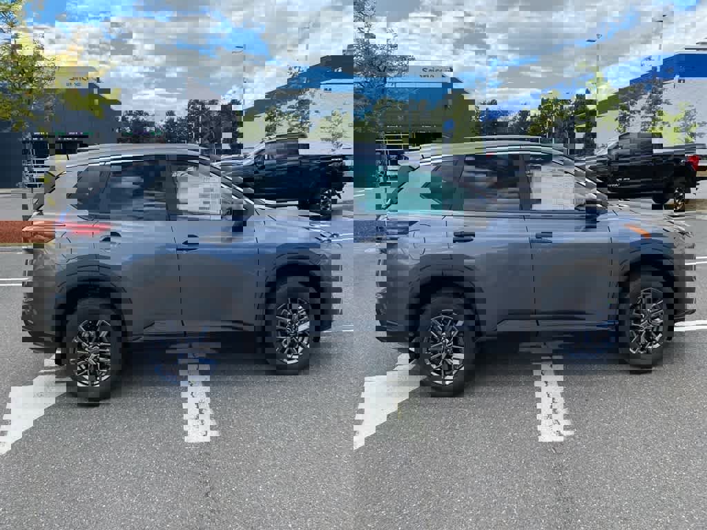 New 2026 Nissan Rogue S image 8