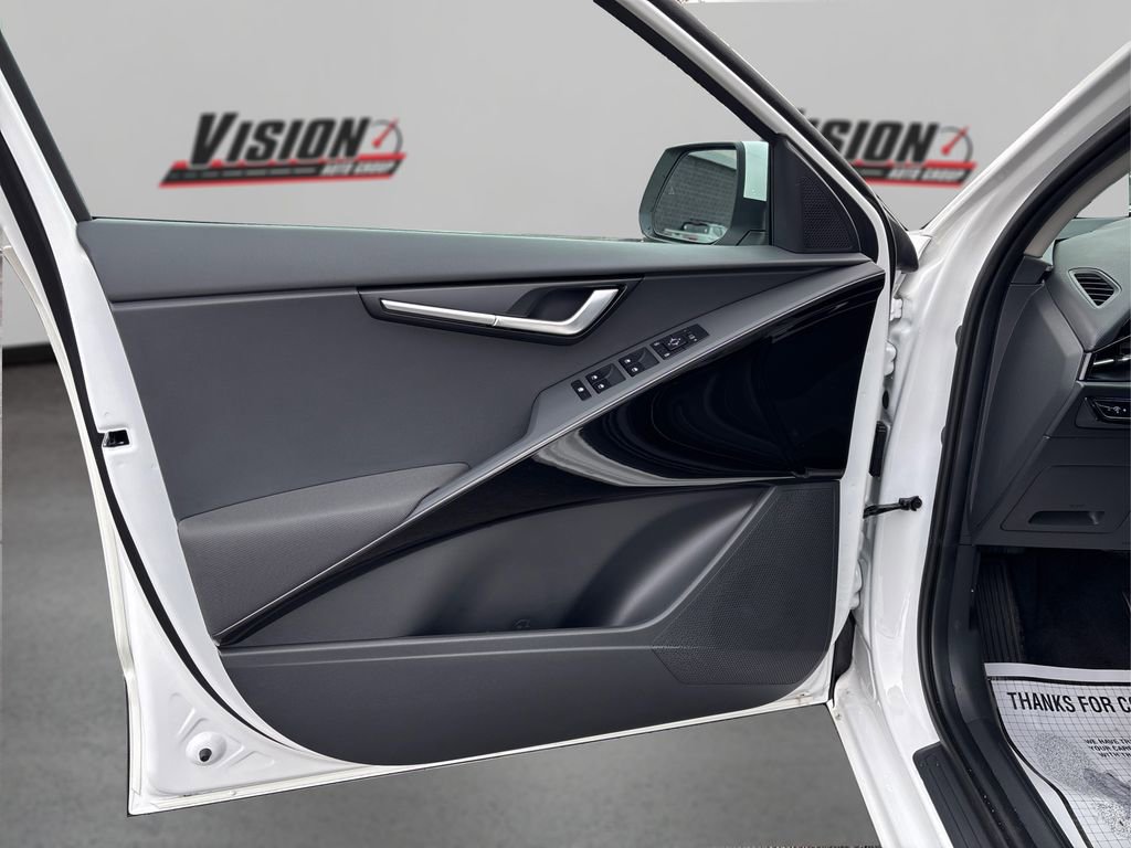 New 2026 Kia Niro EX image 15