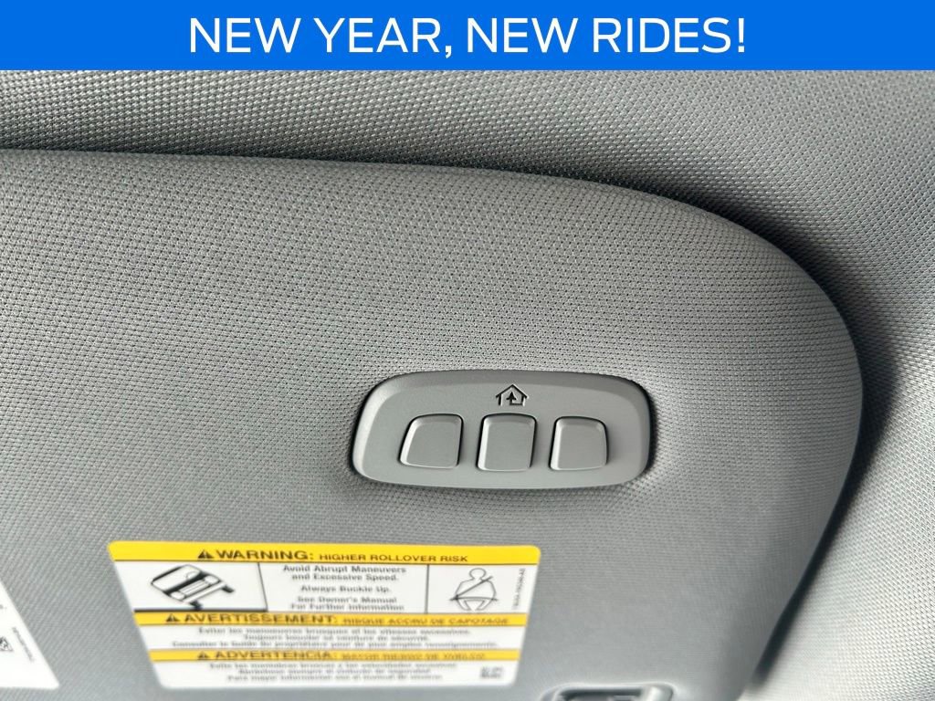 New 2026 Ford F350 Lariat w/ Black Appearance Package image 40