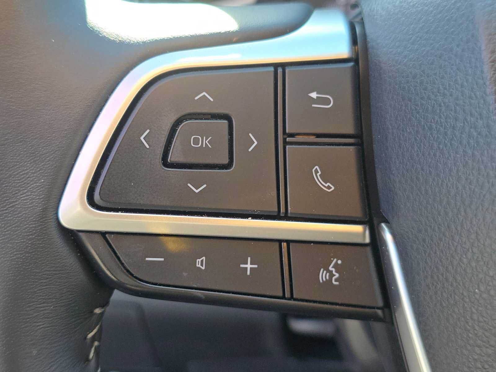 Certified 2026 Toyota Highlander XLE AWD/4WD image 31