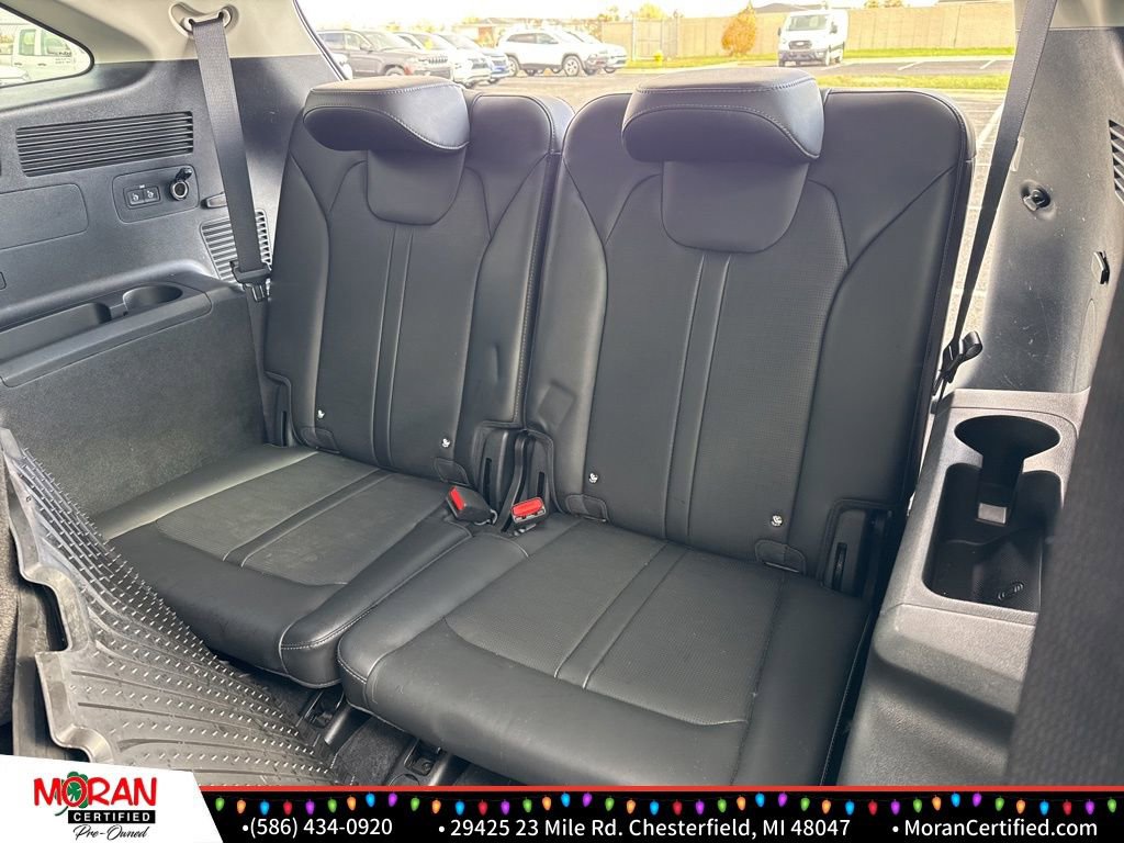 Used 2025 Kia Sorento S image 26