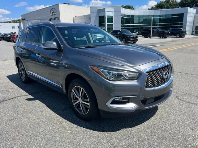 Used 2016 INFINITI QX60 Luxe w/ Premium Package AWD/4WD image 3