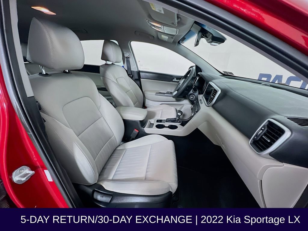 Used 2022 Kia Sportage LX image 31