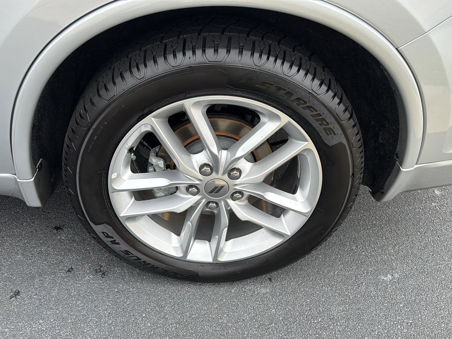 Used 2023 Dodge Durango GT image 33