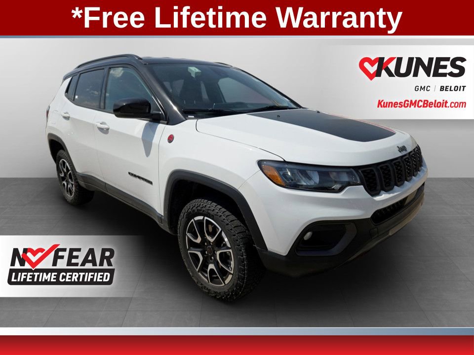 Used 2025 Jeep Compass Trailhawk AWD/4WD image 1