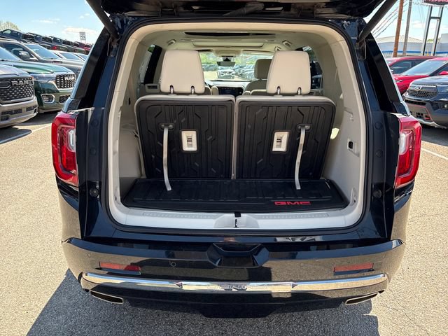 Used 2023 GMC Acadia Denali w/ Black Diamond Edition AWD/4WD image 24