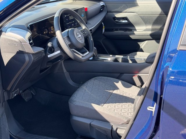 New 2026 Nissan Kicks SV AWD/4WD image 11