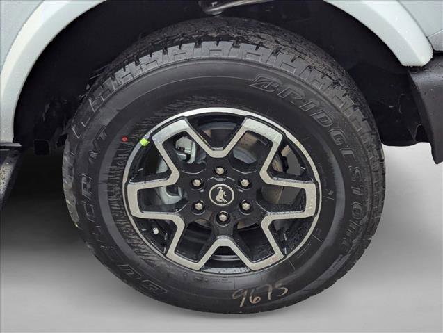 New 2026 Ford Bronco Outer Banks image 9