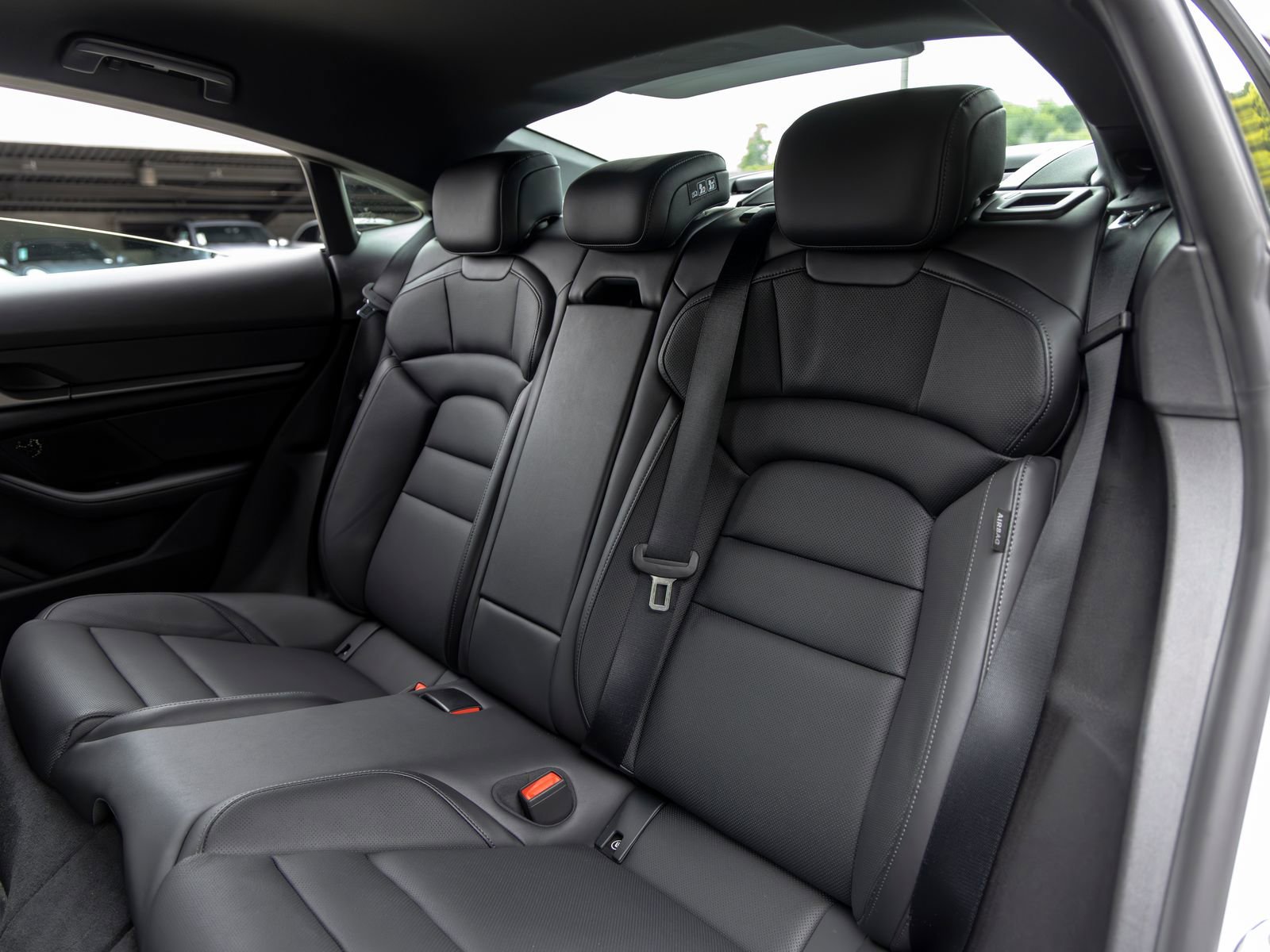 Certified 2025 Porsche Taycan RWD image 48