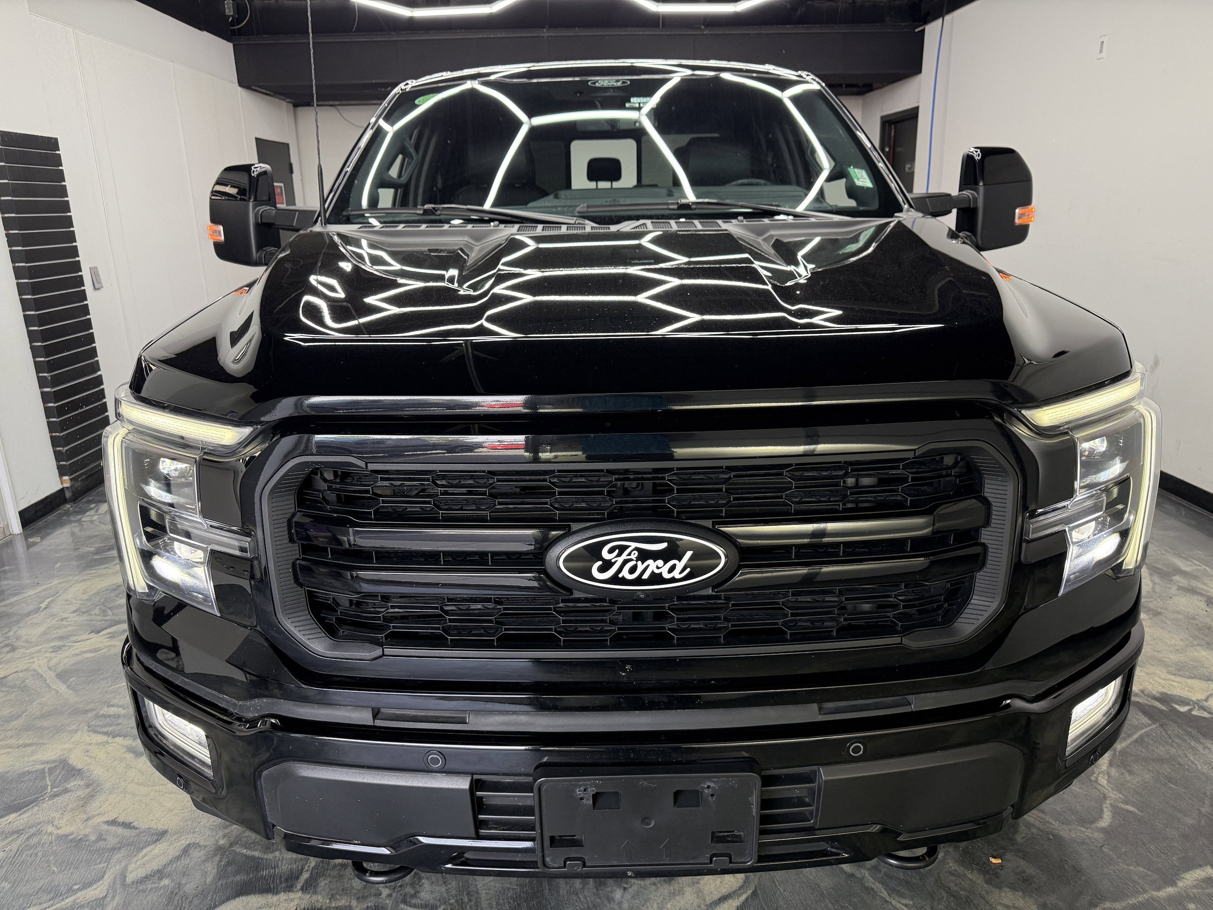 Used 2024 Ford F150 Lariat w/ Equipment Group 502A High AWD/4WD image 7