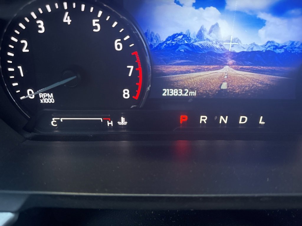 Used 2022 Ford Explorer XLT w/ Equipment Group 202A image 13