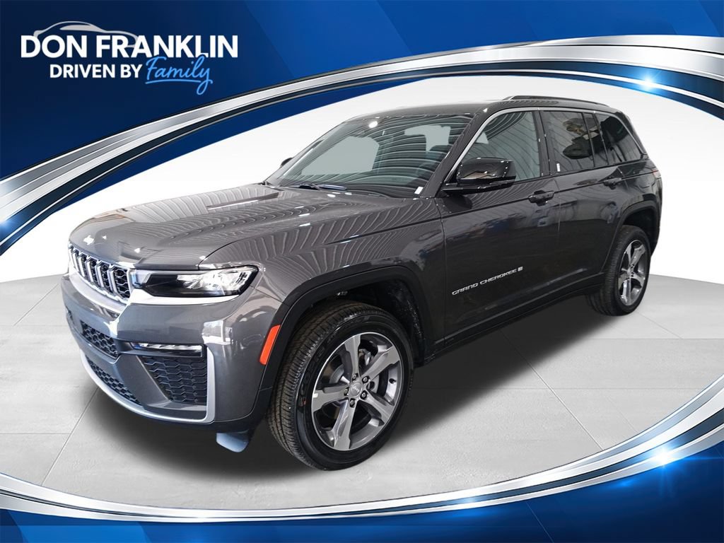 New 2026 Jeep Grand Cherokee Limited w/ Trailer Tow Package