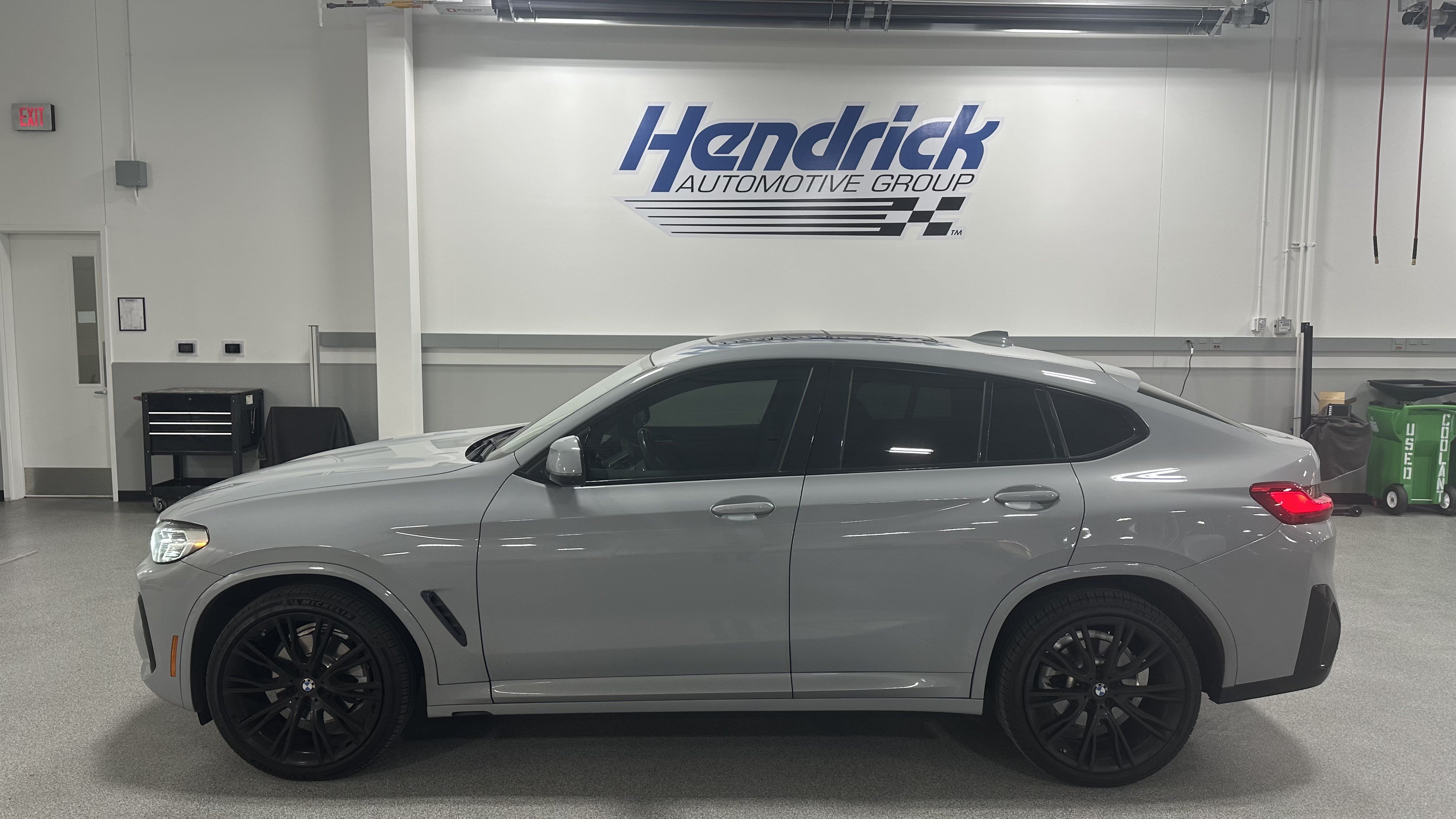 Used 2022 BMW X4 xDrive30i w/ M Sport Package 2 AWD/4WD image 7