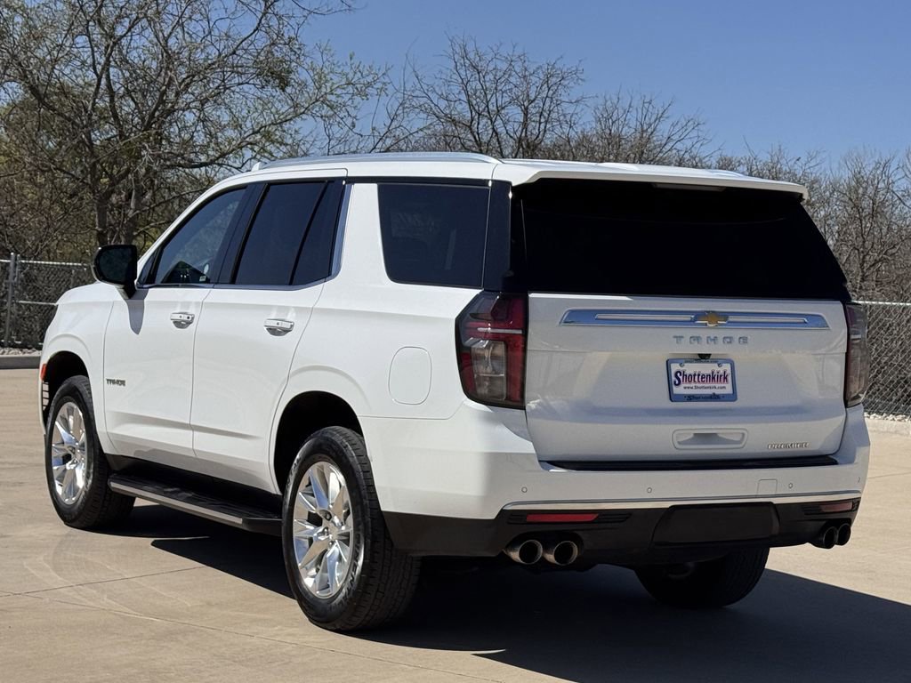 Used 2024 Chevrolet Tahoe Premier RWD image 4