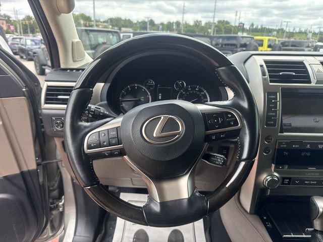 Used 2021 Lexus GX 460 Premium w/ Premium Package AWD/4WD image 15