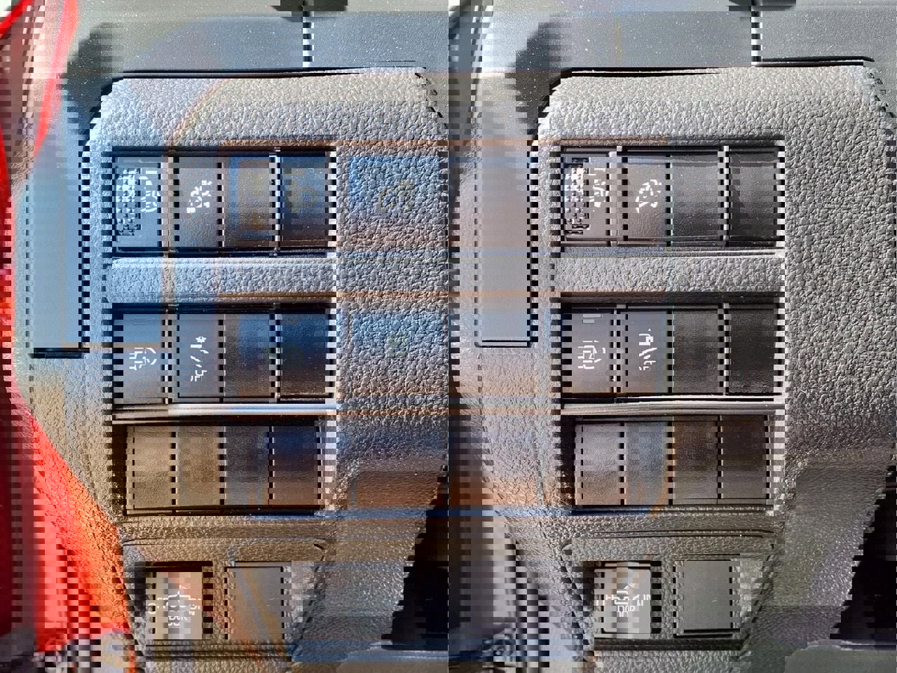 Certified 2025 Toyota Tacoma SR AWD/4WD image 15