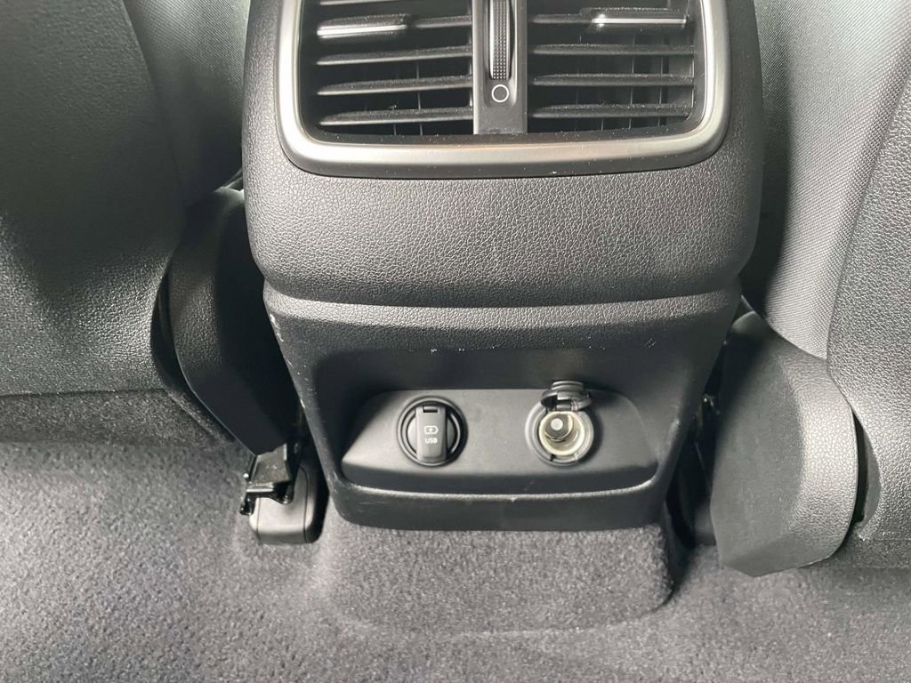 Used 2019 Kia Sorento LX image 13