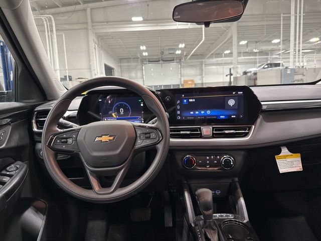 Used 2024 Chevrolet TrailBlazer LS w/ LS Convenience Package image 10