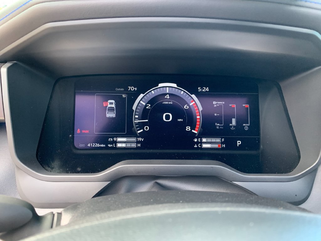 Used 2023 Toyota Tundra Platinum AWD/4WD image 29