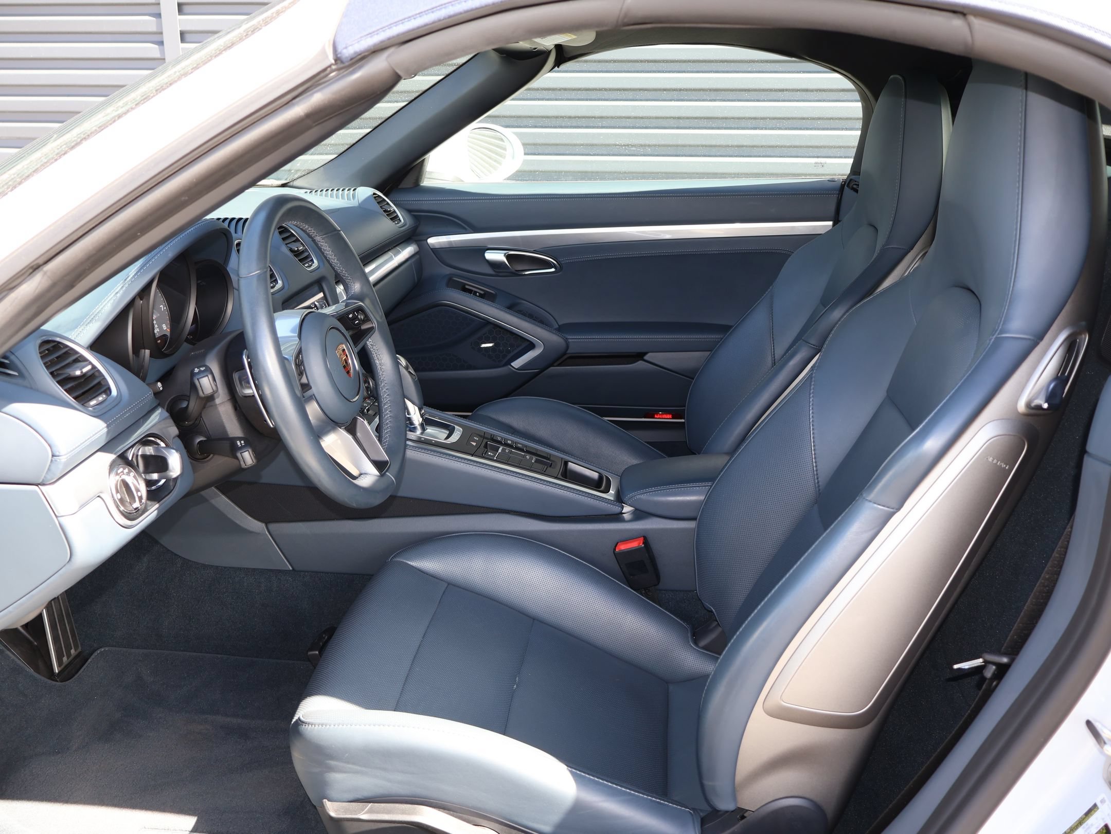 Certified 2024 Porsche 718 Boxster S RWD image 5