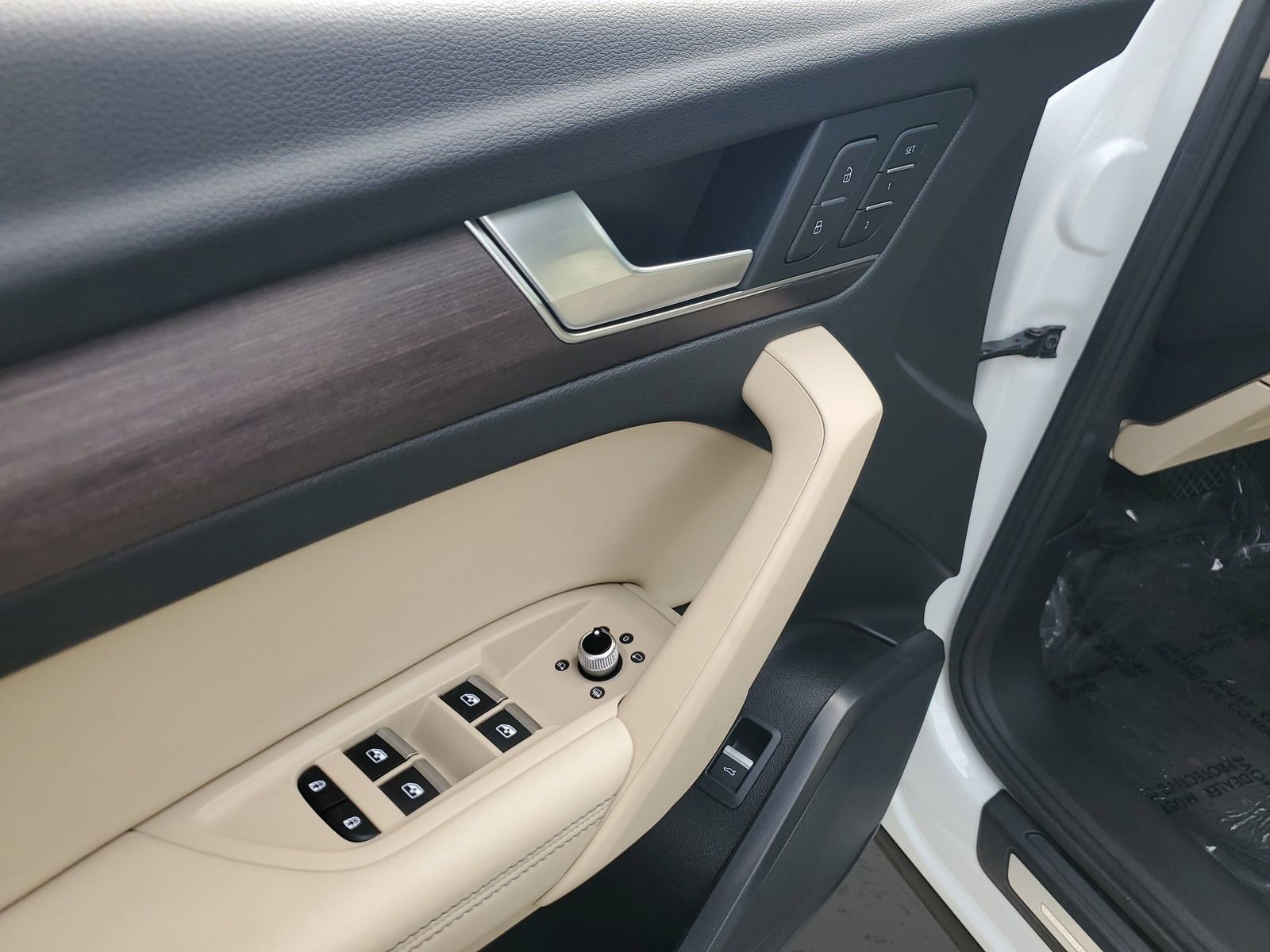 Used 2022 Audi Q5 2.0T Premium Plus image 22