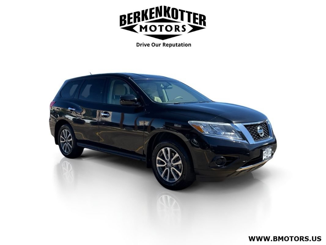 Used 2013 Nissan Pathfinder S AWD/4WD image 1