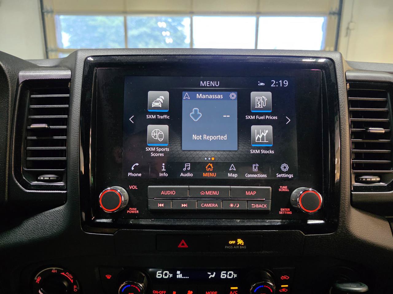 Used 2022 Nissan Frontier PRO-4X w/ Technology Package AWD/4WD image 33