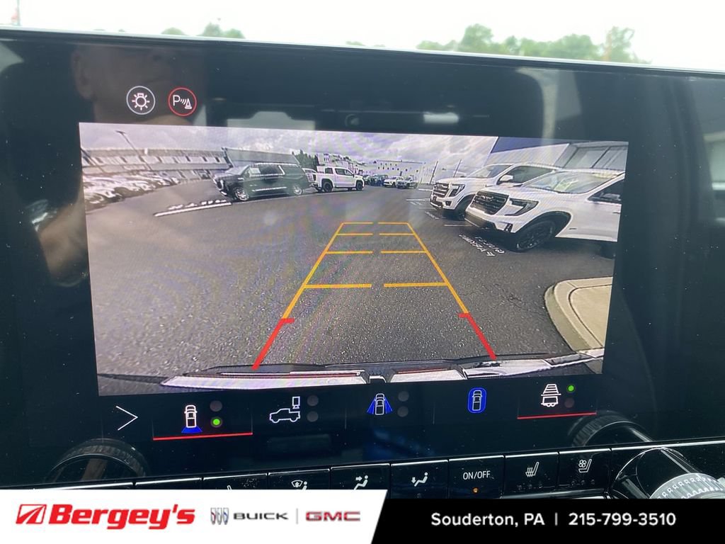 New 2026 GMC Canyon Denali AWD/4WD image 16