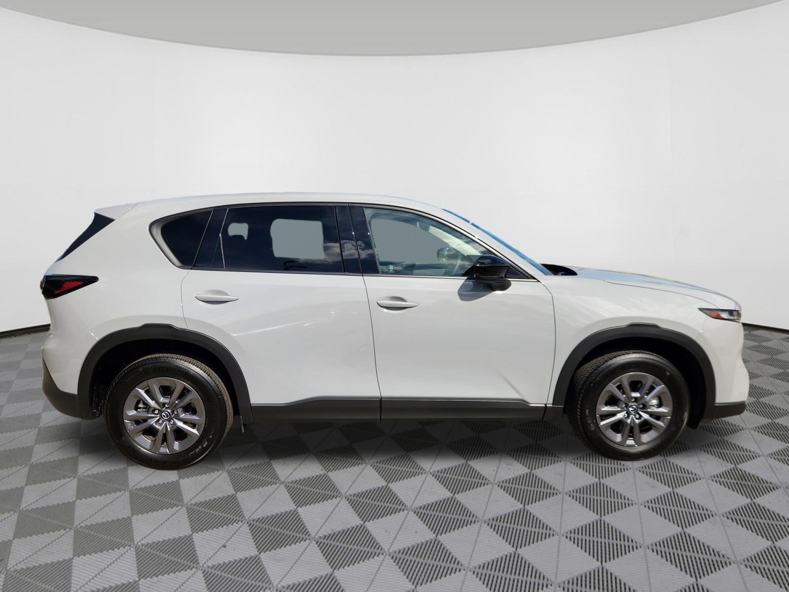 Certified 2026 MAZDA CX-5 Select AWD/4WD image 6