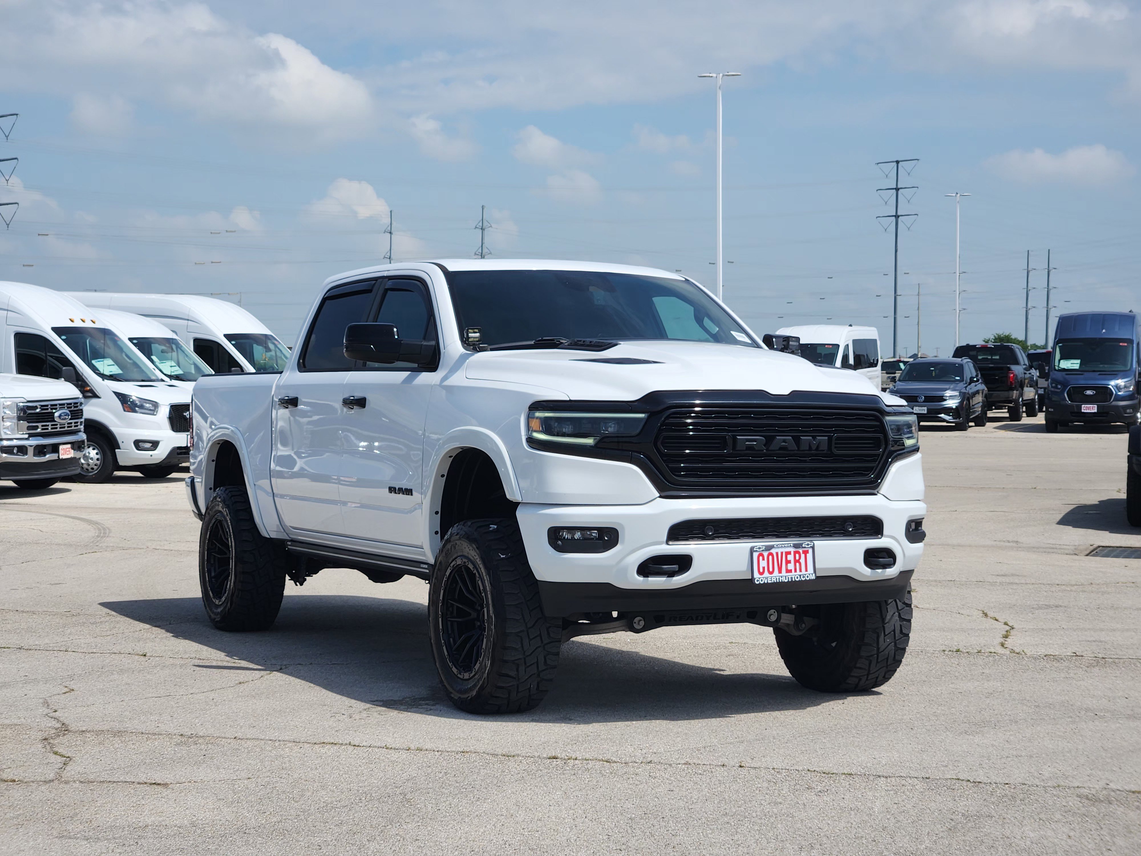 Used 2022 RAM 1500 Limited w/ Night Edition RWD image 3