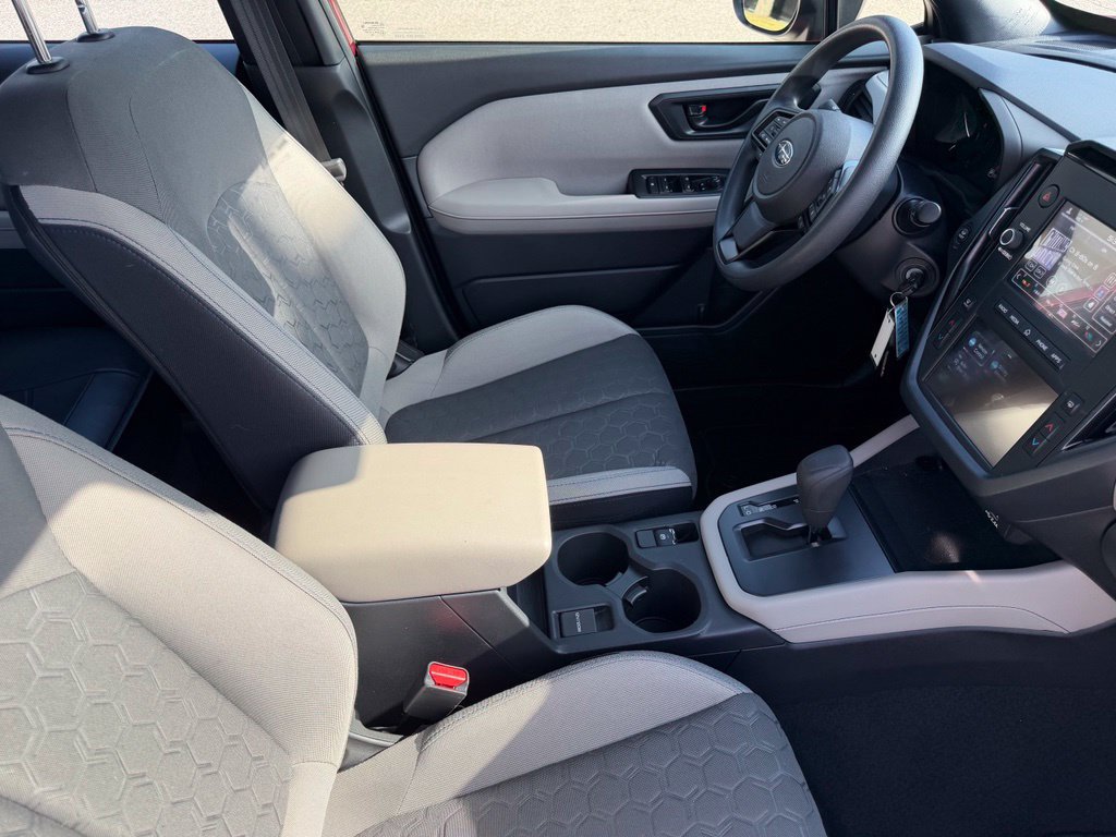 Used 2025 Subaru Forester AWD/4WD image 15