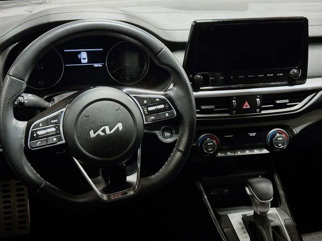 Used 2023 Kia Forte GT-Line w/ GT-Line Premium Package image 13