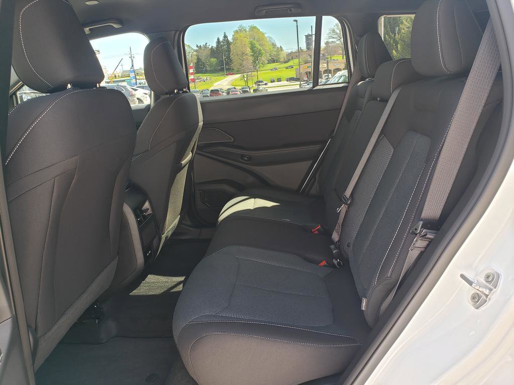 New 2026 Jeep Cherokee Laredo AWD/4WD image 12