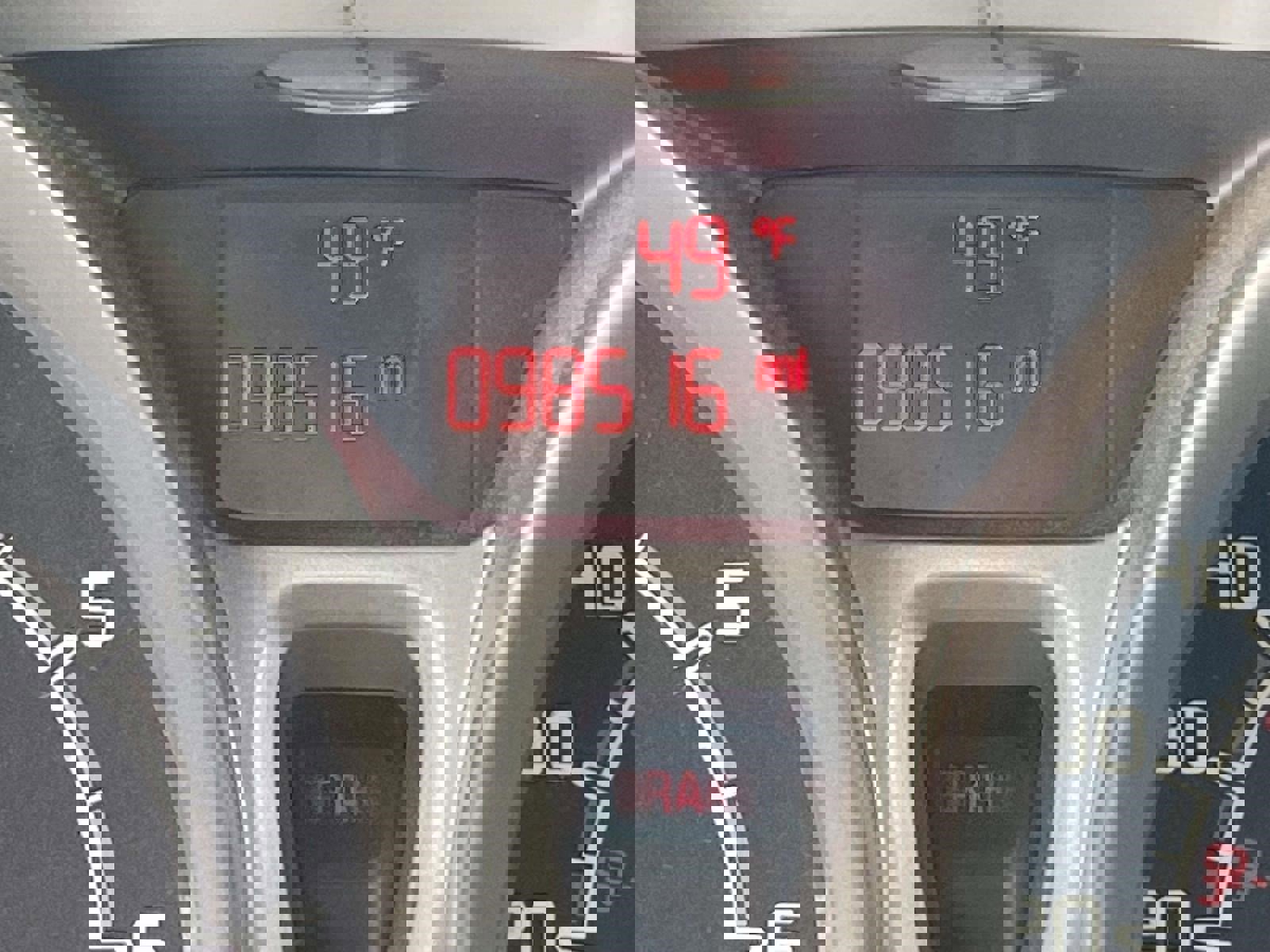 Used 2012 Ford Fiesta SE w/ Moon & Mood Pkg image 12