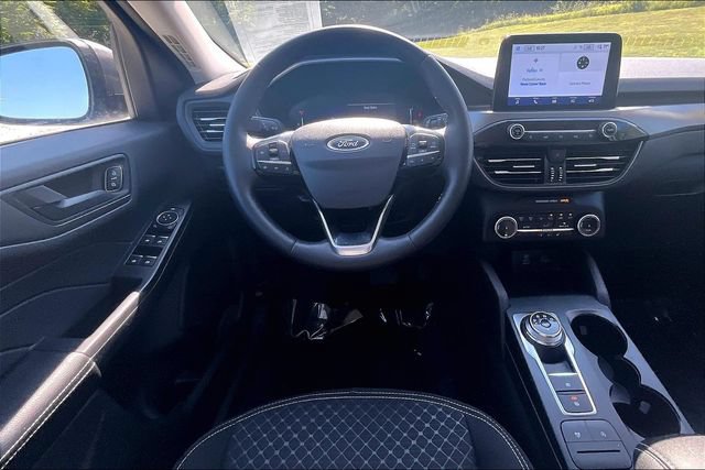 Used 2023 Ford Escape Active AWD/4WD image 5