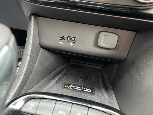 Certified 2024 Buick Encore GX Sport Touring w/ Advanced Technology Package image 21