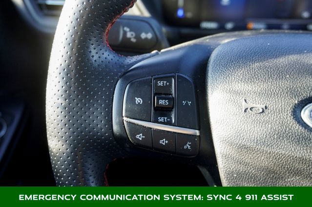 Used 2023 Ford Escape ST-Line image 19