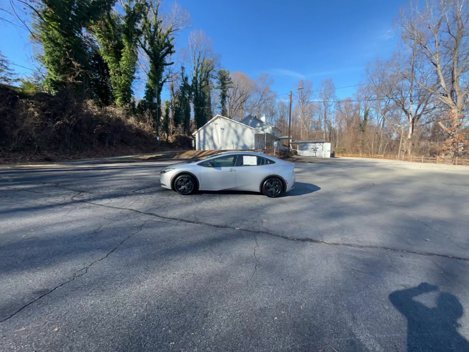 Used 2025 Toyota Prius LE image 16