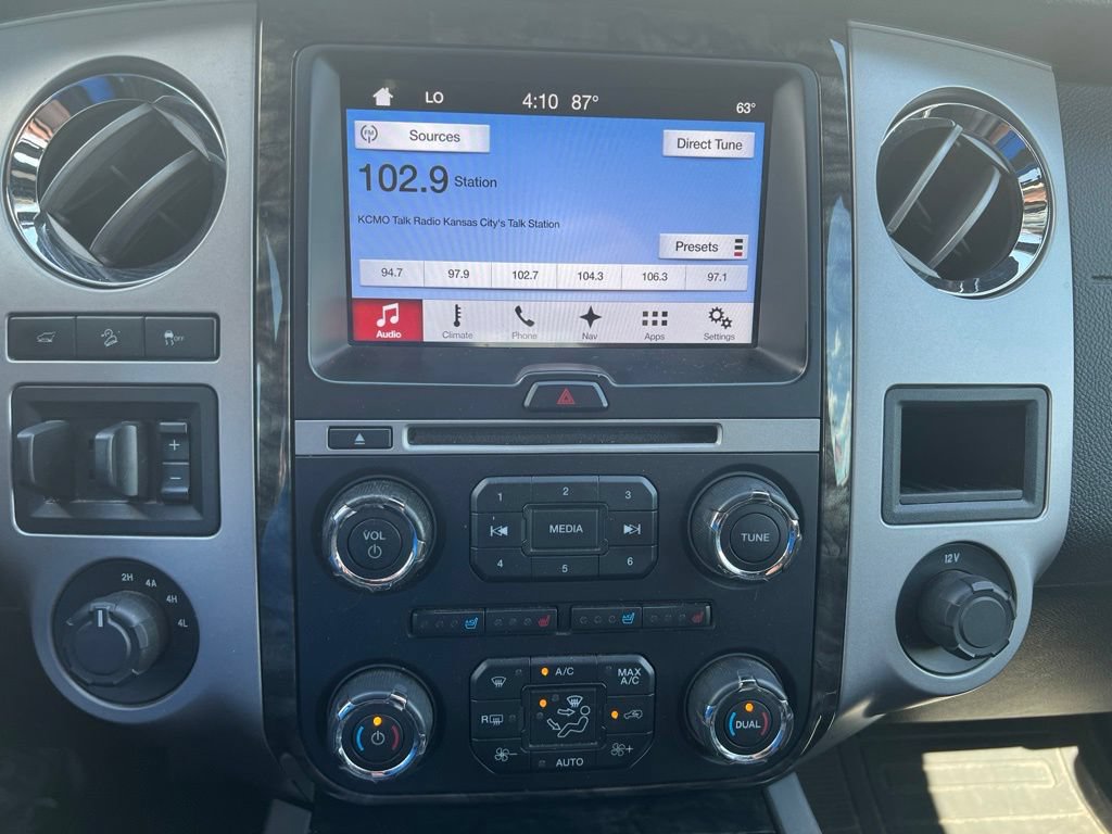 Used 2017 Ford Expedition Limited w/ Equipment Group 301A AWD/4WD image 7