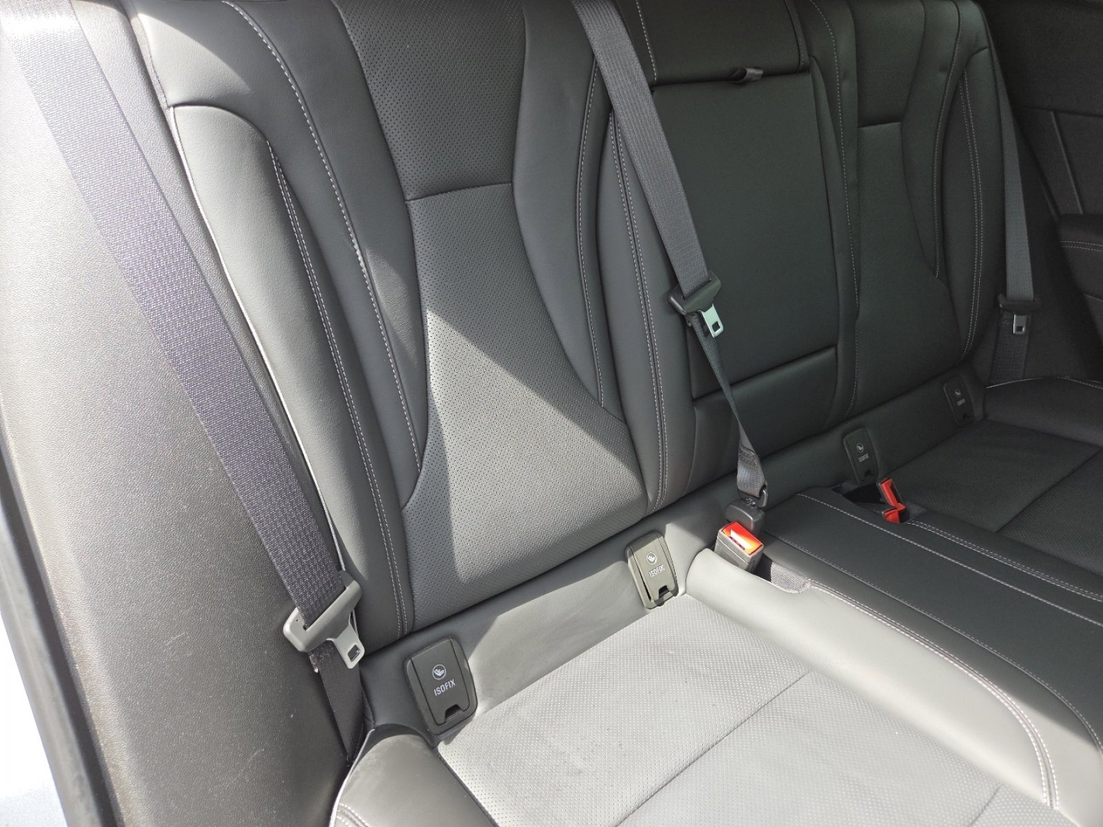 Used 2023 Buick Envision Essence FWD image 26