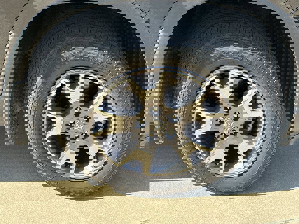 Used 2023 Honda Passport TrailSport image 32