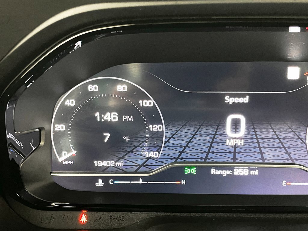 Used 2023 GMC Yukon Denali w/ Max Trailering Package image 31