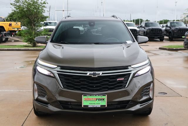 Used 2023 Chevrolet Equinox RS w/ RS Leather Package FWD image 2