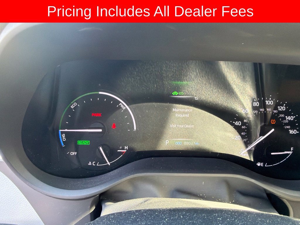 Used 2023 Toyota Sienna XLE FWD image 9
